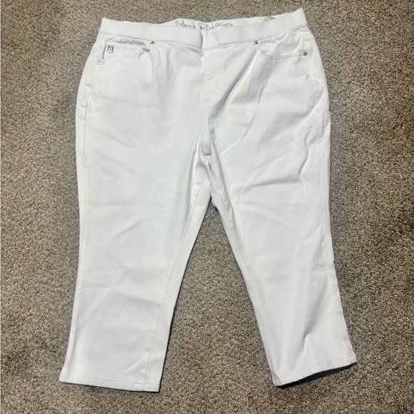 Belle by Kim Gravel Pants - Belle by Kim Gravel White Women's Denim Capris